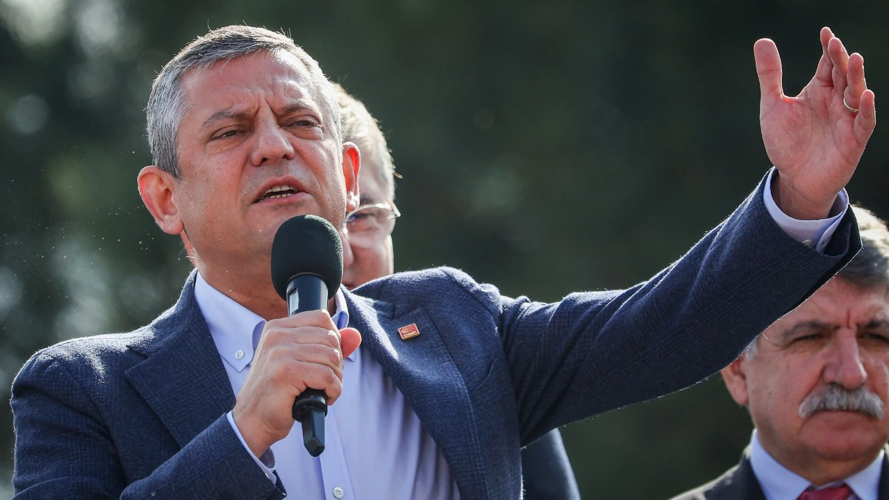 Özgür Özel: Bu şarkıyı dinlediğimde kendime gelirim!