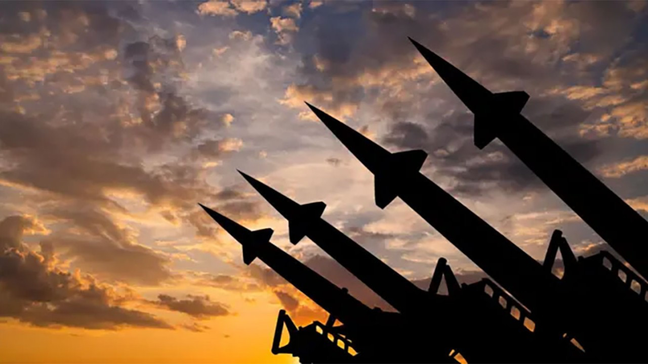 ABD, nükleer silahların kontrolüne ilişkin yeni bir anlaşma için Rusya ve Çin ile temasa geçti