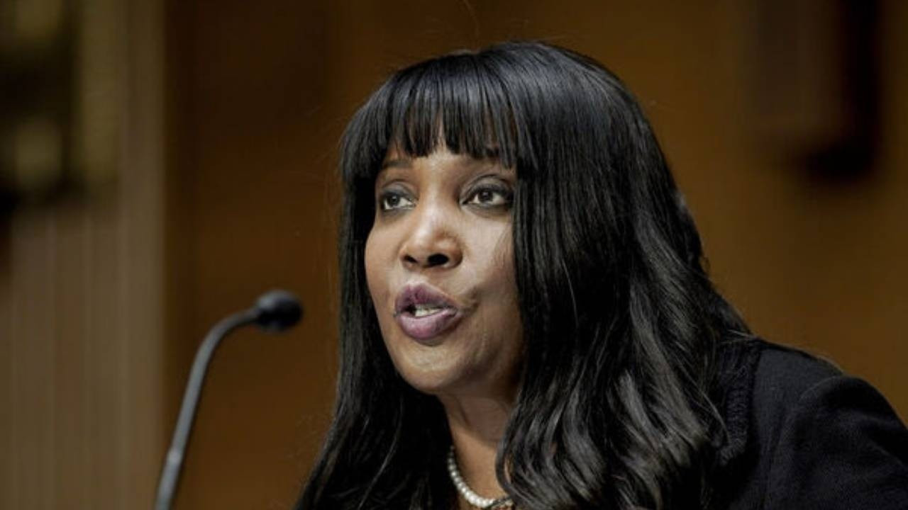 Fed/Cook uyardı: Yapay zeka kaynaklı işsizliği Fed durduramayabilir