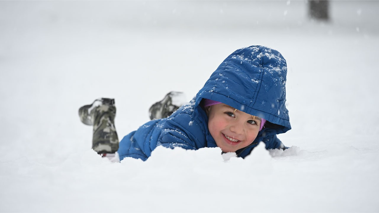 Erzurum’da okullara bir gün kar tatili
