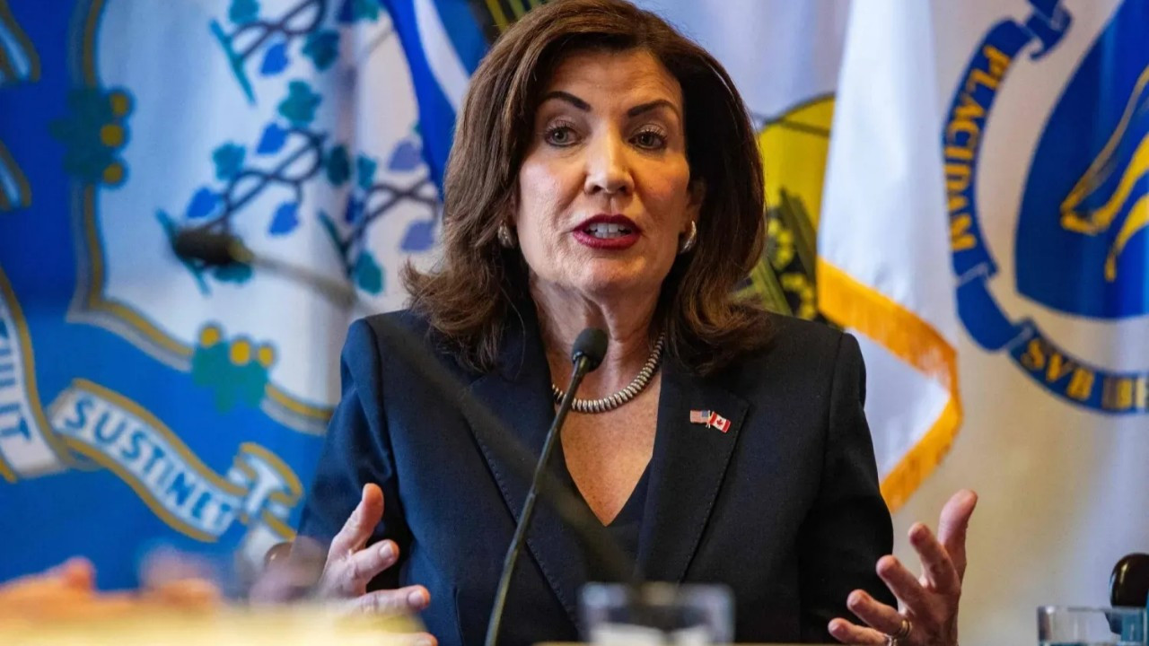 New York Valisi, Trump’ın gümrük vergilerinin iadesini istedi