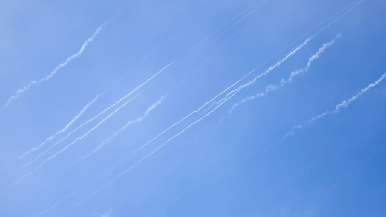 Erbil Uluslararası Havalimanı’ndaki ABD üssüne saldırı engellendi: Uçuşlar durduruldu