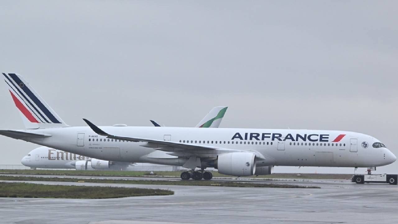 Fransız hava yolu şirketi Air France, Tel Aviv ve Beyrut uçuşlarını iptal etti