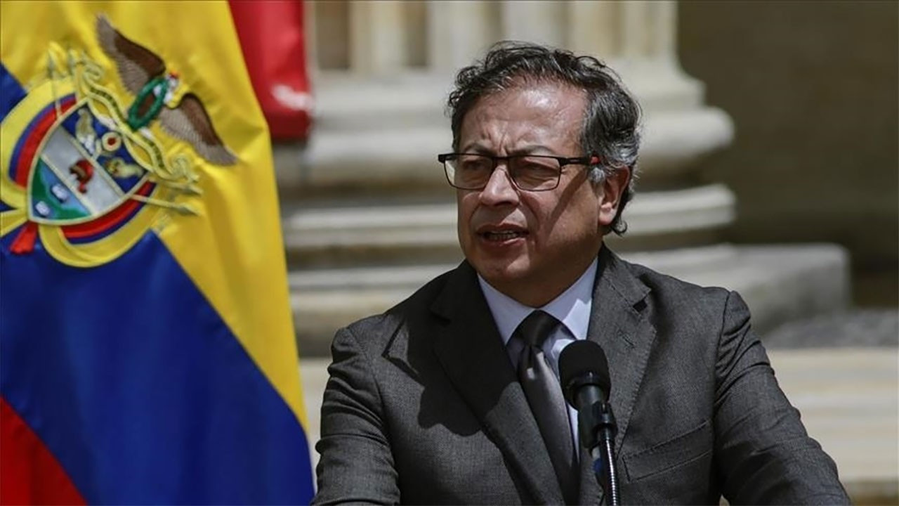 Kolombiya Cumhurbaşkanı, İran’da ilkokulun hedef alınmasını kınadı