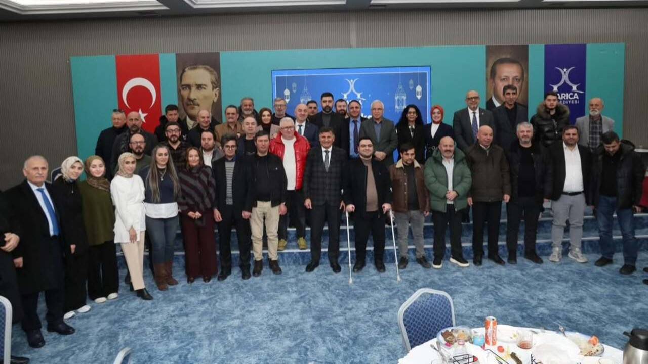 Darıca Belediyesi Gönül Sofrası iftar programında basınla buluştu