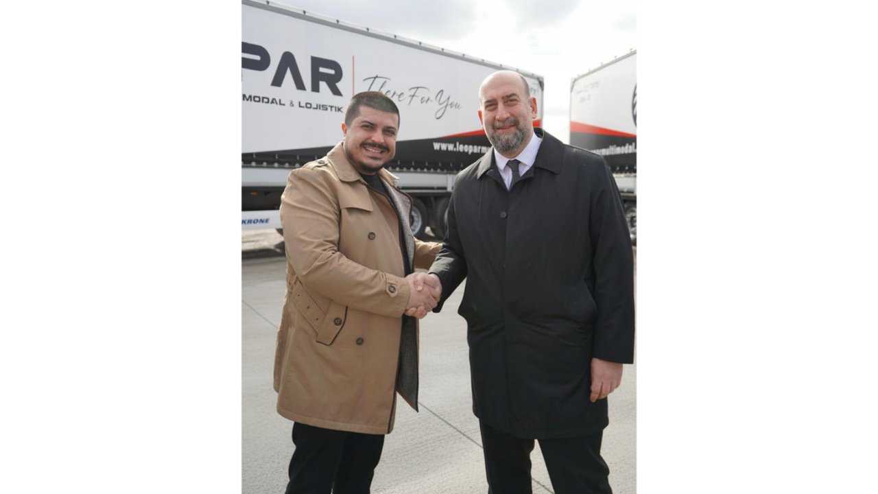 Leopar Multimodal’dan KRONE Yarı Römork Yatırımı