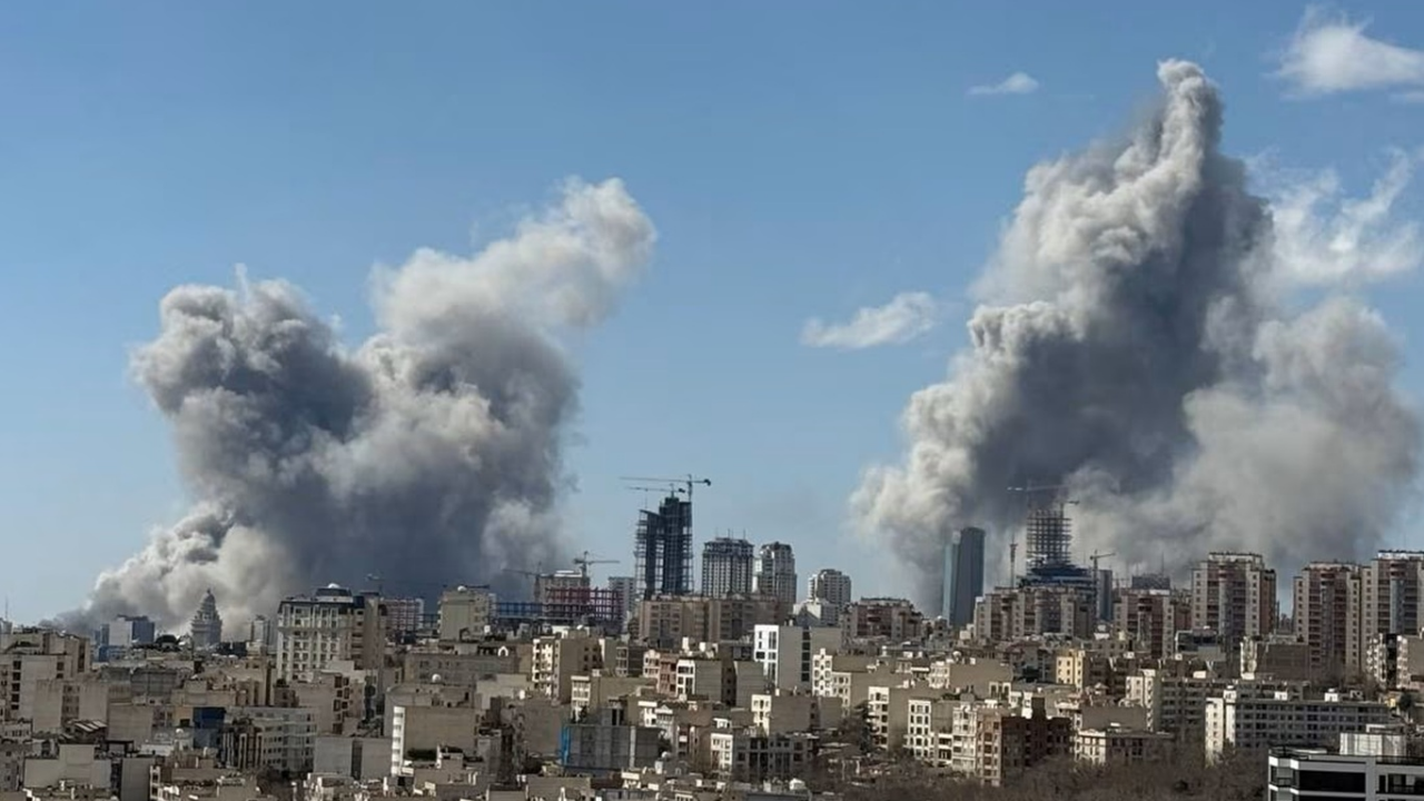 Politico: İran'a saldırılar eylül ayına kadar sürebilir