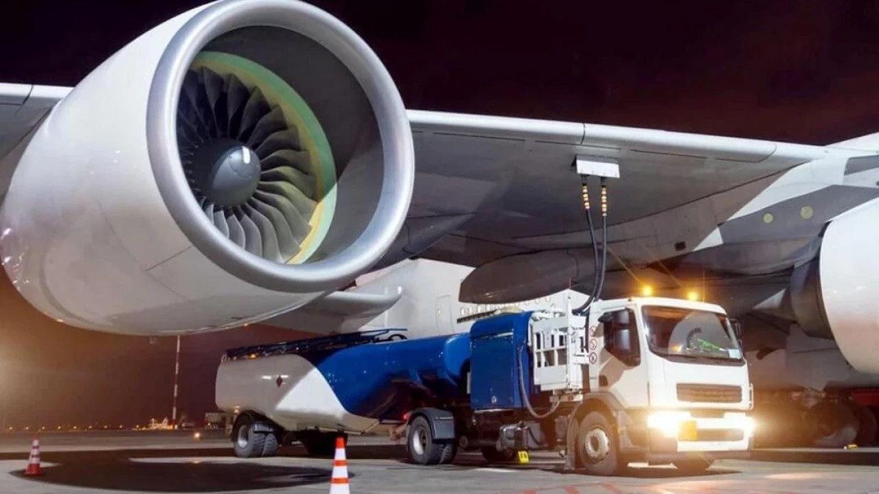 Hürmüz engeli jet yakıtını vurdu: Fiyatlar uçuşa geçti