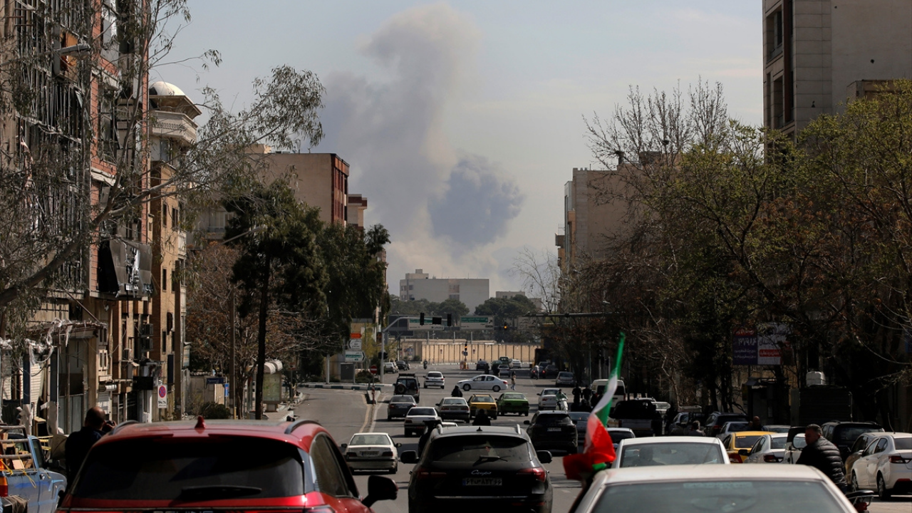 İran Kızılayı: ABD-İsrail saldırılarında 105 sivil mekan vuruldu