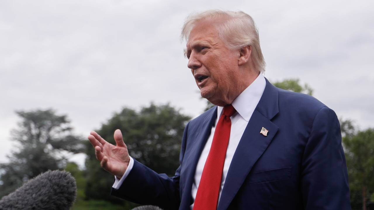 Trump’tan İran’la ilgili yeni koşulsuz teslimiyet açıklaması