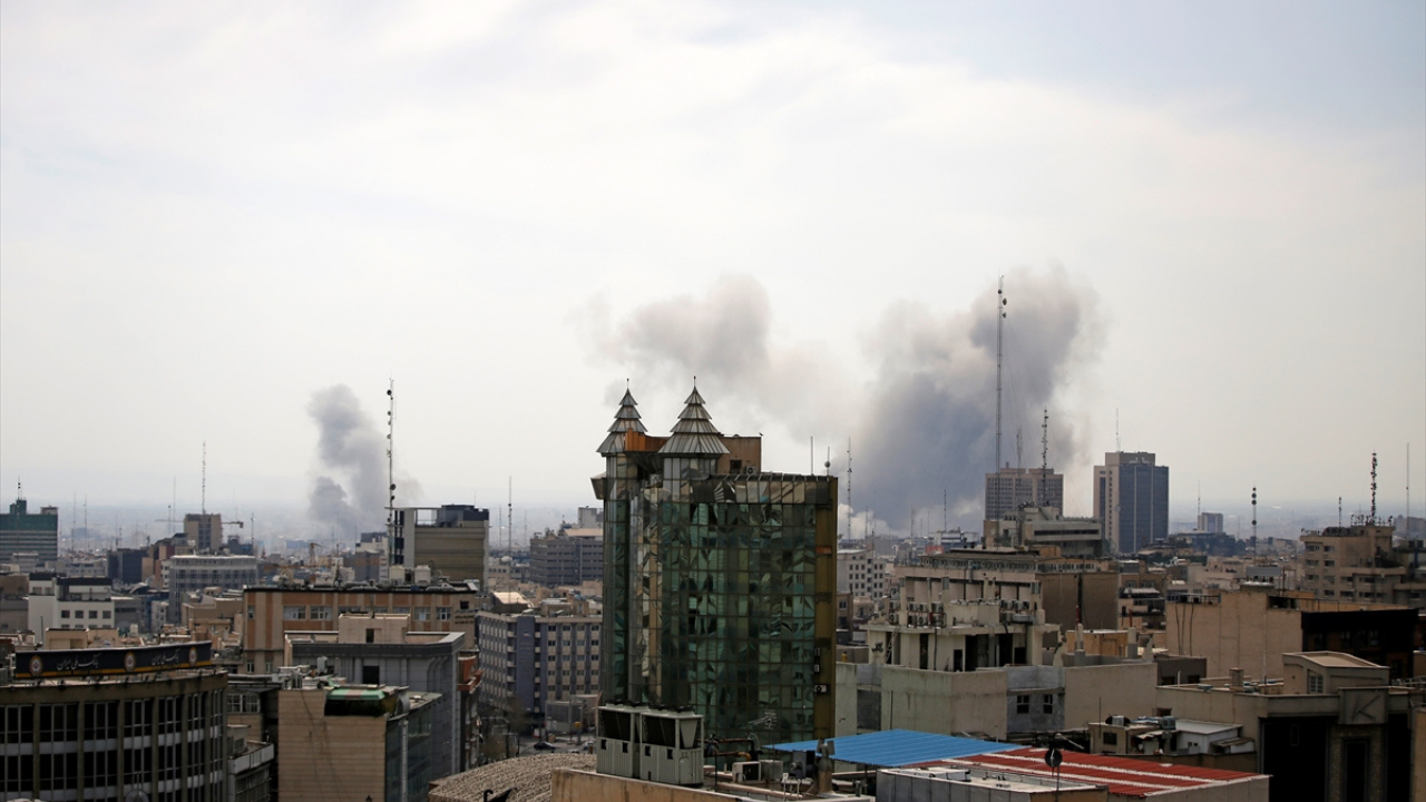 İran Kızılayı: ABD-İsrail'in saldırılarında 9 bin 669 sivil birim hedef alındı