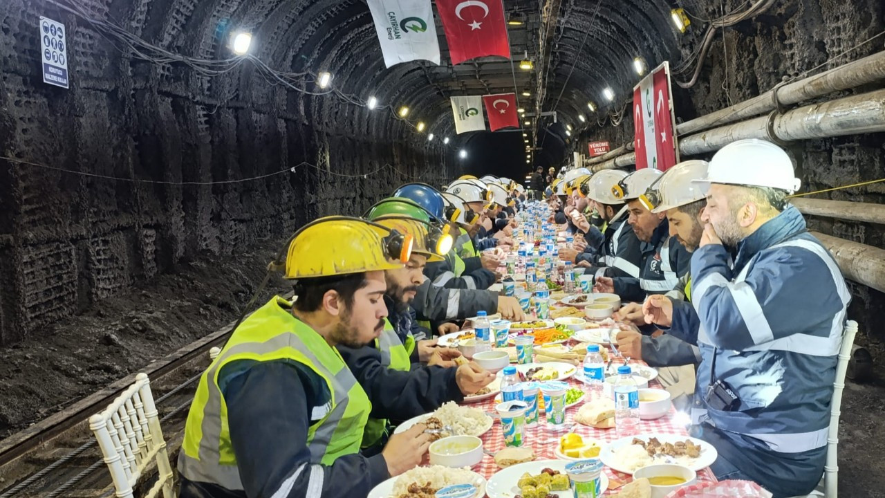 TÜRK-İŞ Başkanı Atalay maden ocağında iftar yaptı