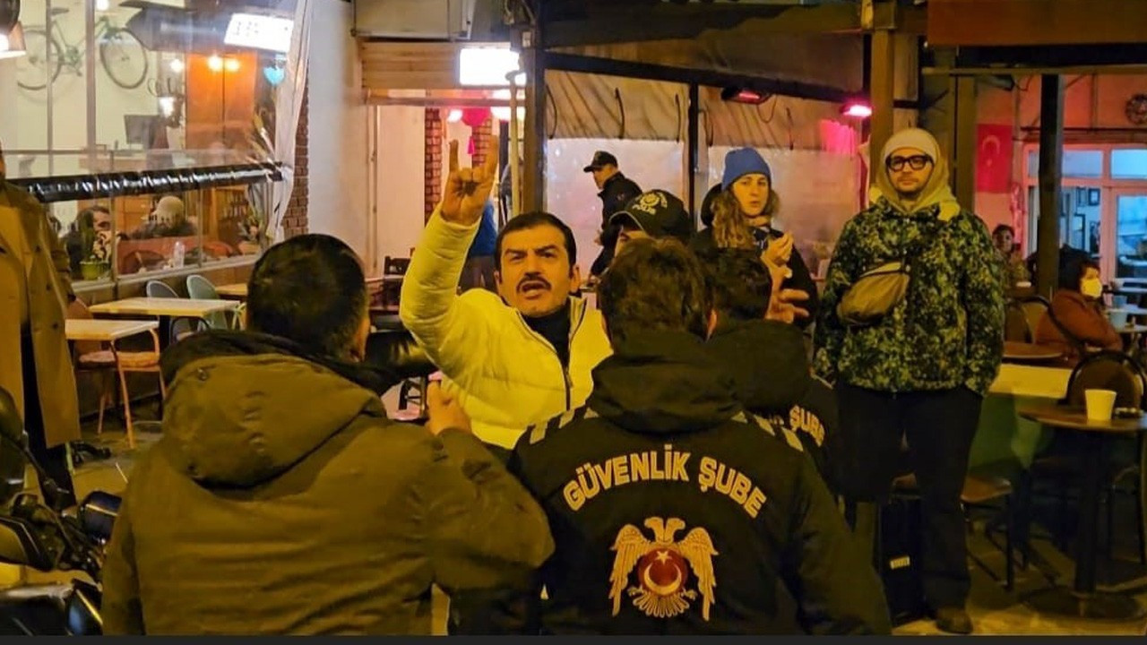 Oyuncu Ufuk Bayraktar, 8 Mart yürüyüşüne tepki gösterdi, polis müdahale etti