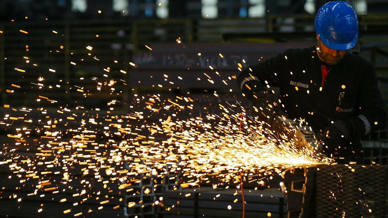 ABD'de sanayi üretimi beklentileri aştı