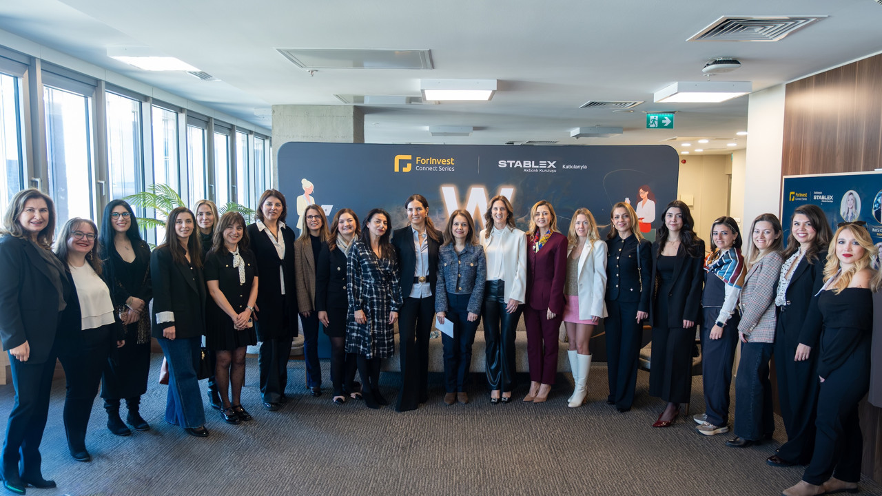 Kadınlar için ‘yatırım’ stres, ‘birikim’ güven anlamına geliyor