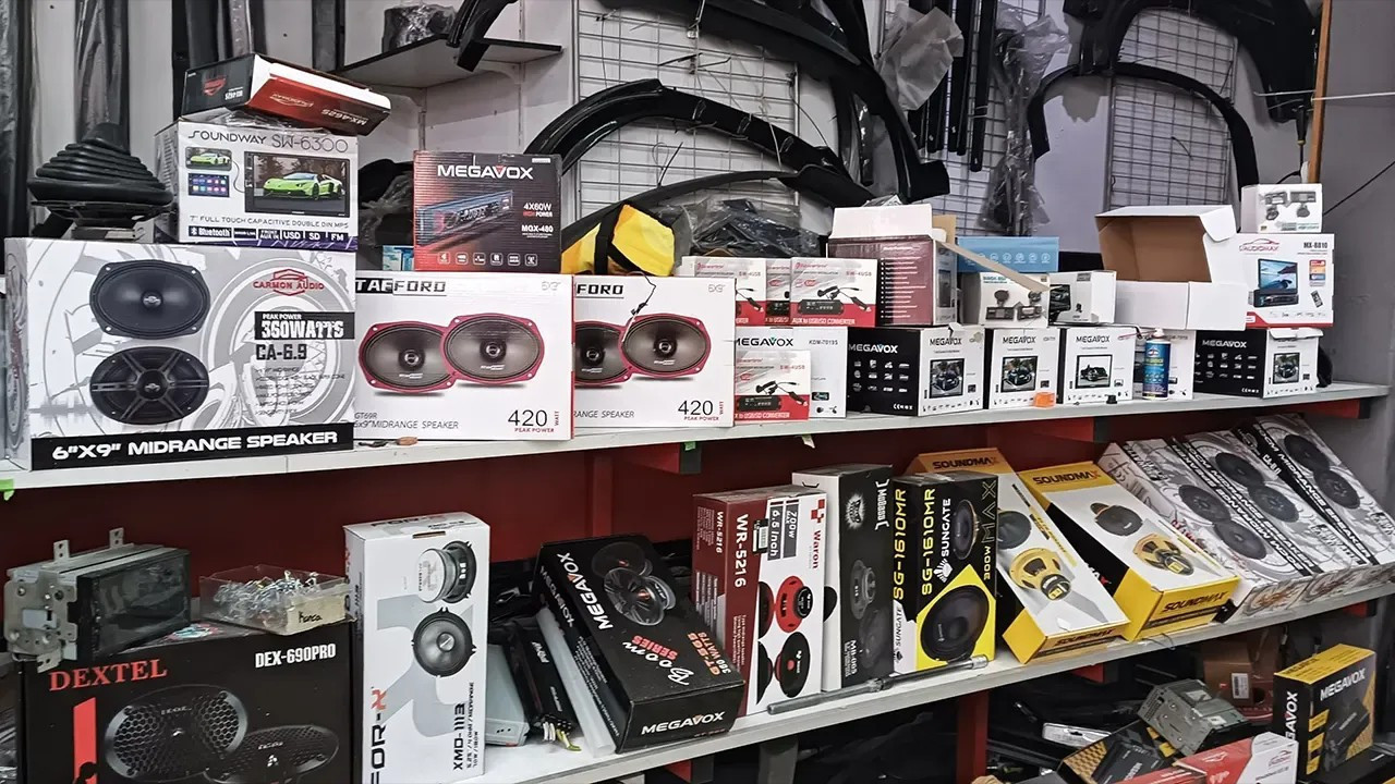 Trafik yasasındaki değişiklik sektörü kilitledi: Oto ses sistemi esnafından düzenleme talebi