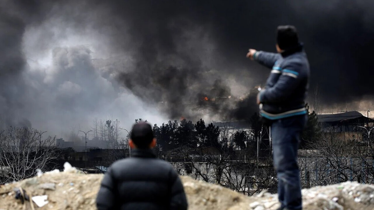 Umman’da petrol depolama tesisleri vuruldu