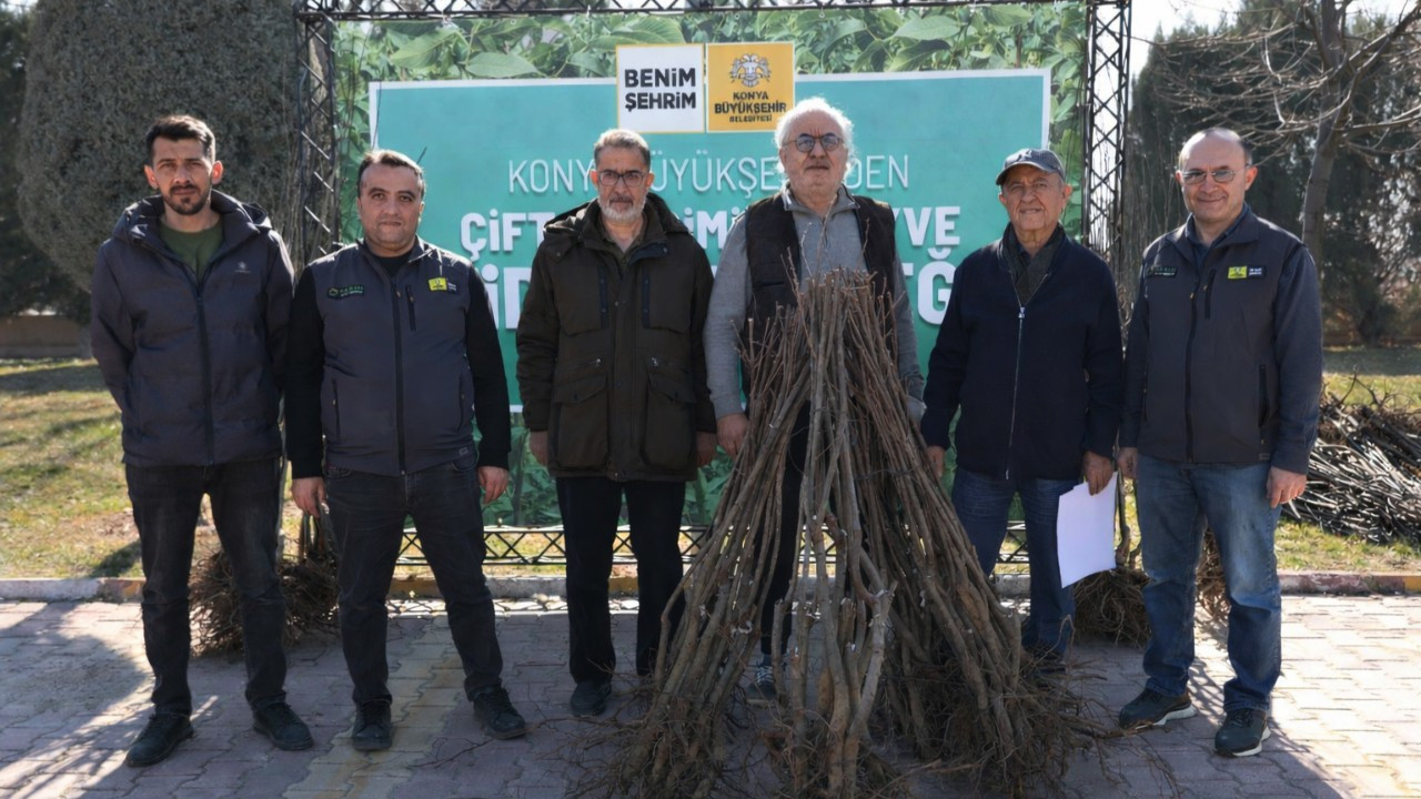 Konya Büyükşehir’den çiftçilere 23 bin 530 fidan desteği