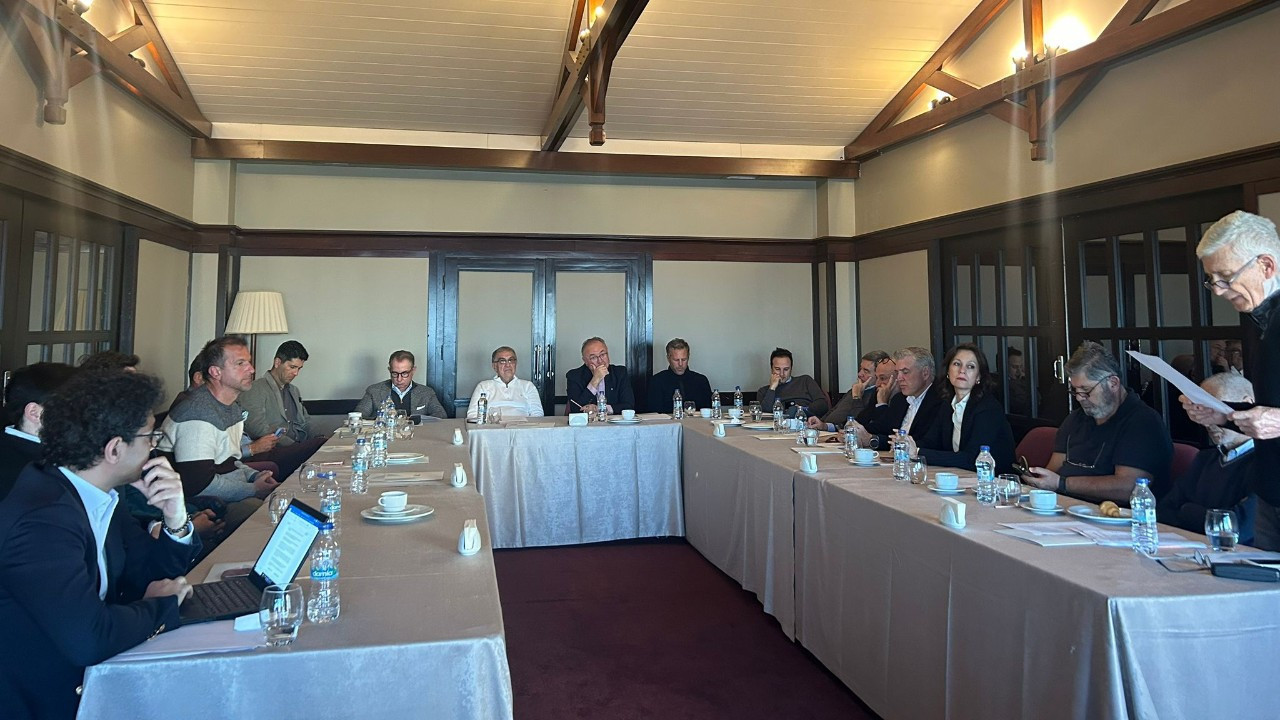 TAYK’ta bayrağı Ahmet Eker devraldı