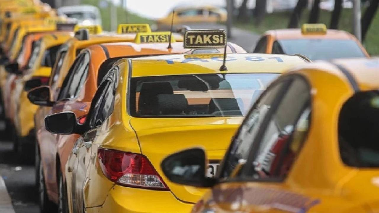 İBB, ihalesini gerçekleştirdiği 250 taksi plakasından 146'sını sattı