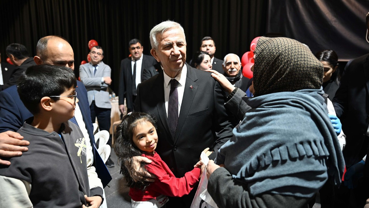 Mansur Yavaş, şehit yakınları ve gazilerle iftarda buluştu