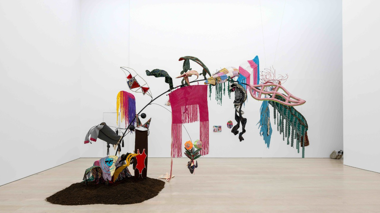 Venedik’te bir selam: Nilbar Güreş’ten “Gözlerinizden Öperim”