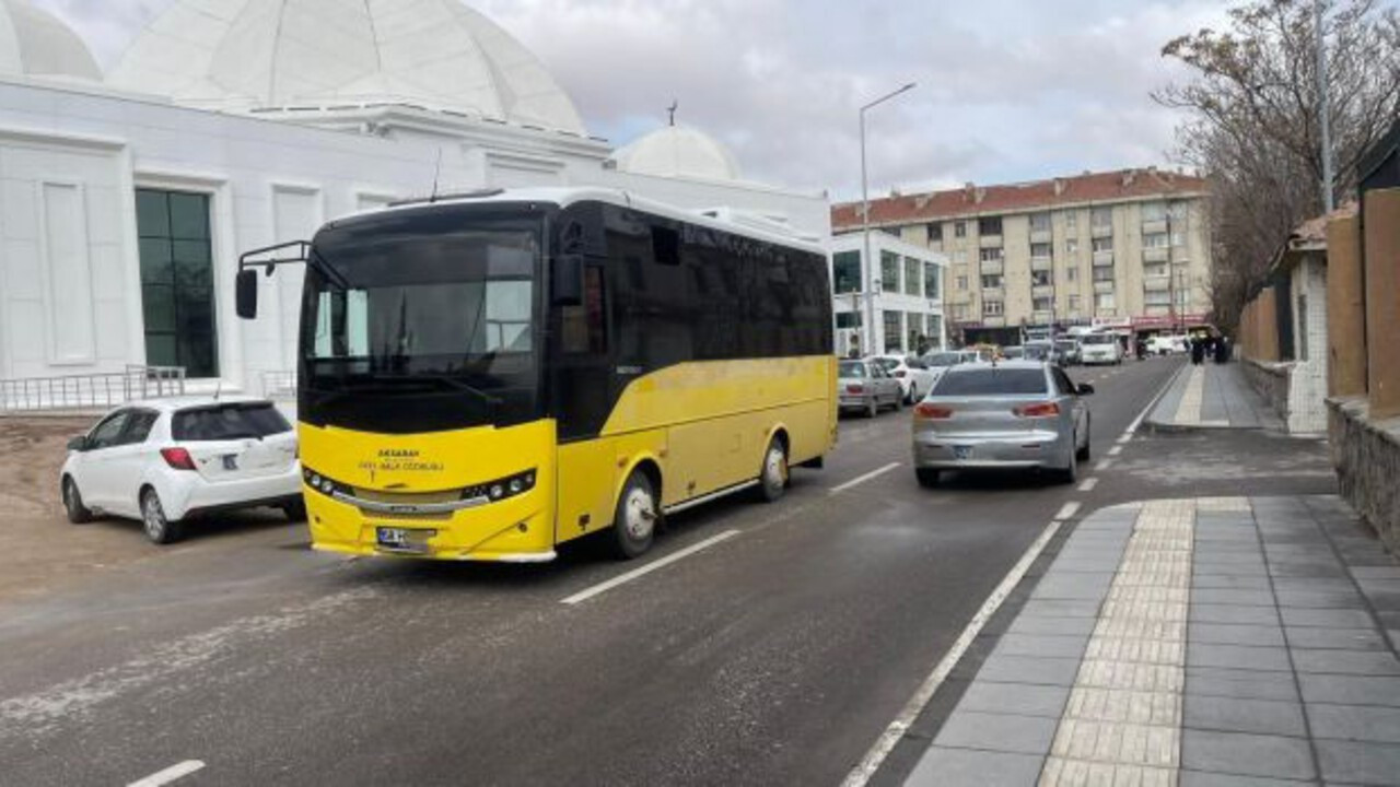 Aksaray'da dolmuş ücretlerine zam yapıldı