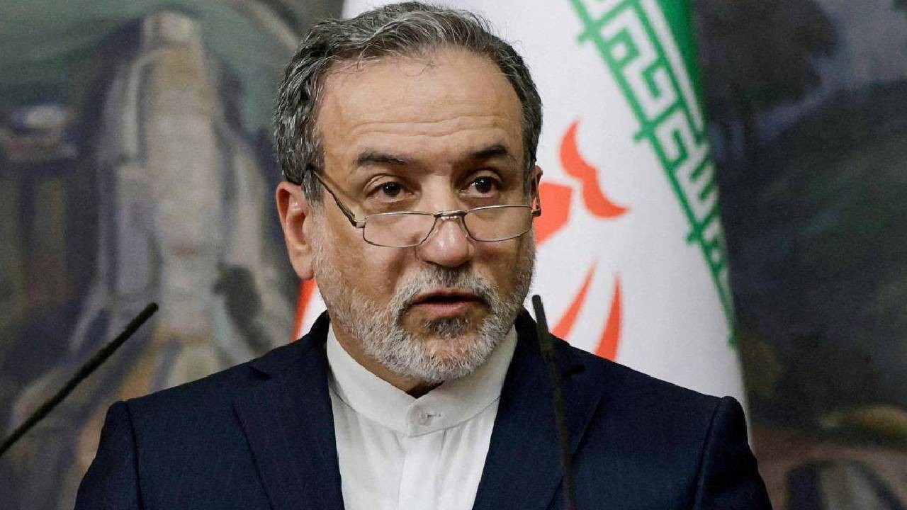 İran Dışişleri Bakanı Arakçi’den ABD ile doğrudan temas iddialarına yalanlama