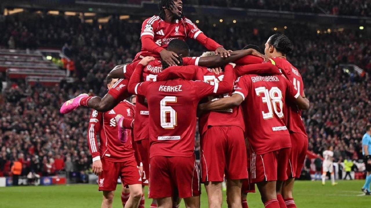 İngiliz basınından Salah ve Liverpool'a övgü