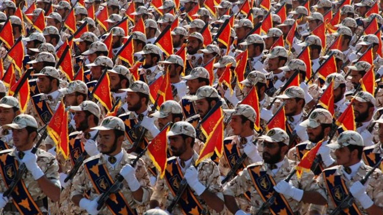 Devrim Muhafızları: İsrail semalarında füze üstünlüğümüzü ilan ettik