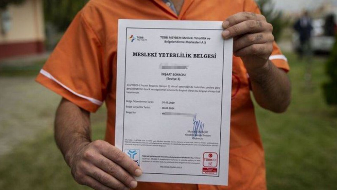Belgesi olmayan çalışamayacak: 40 meslek için yeterlilik belgesi zorunluluğu getirildi