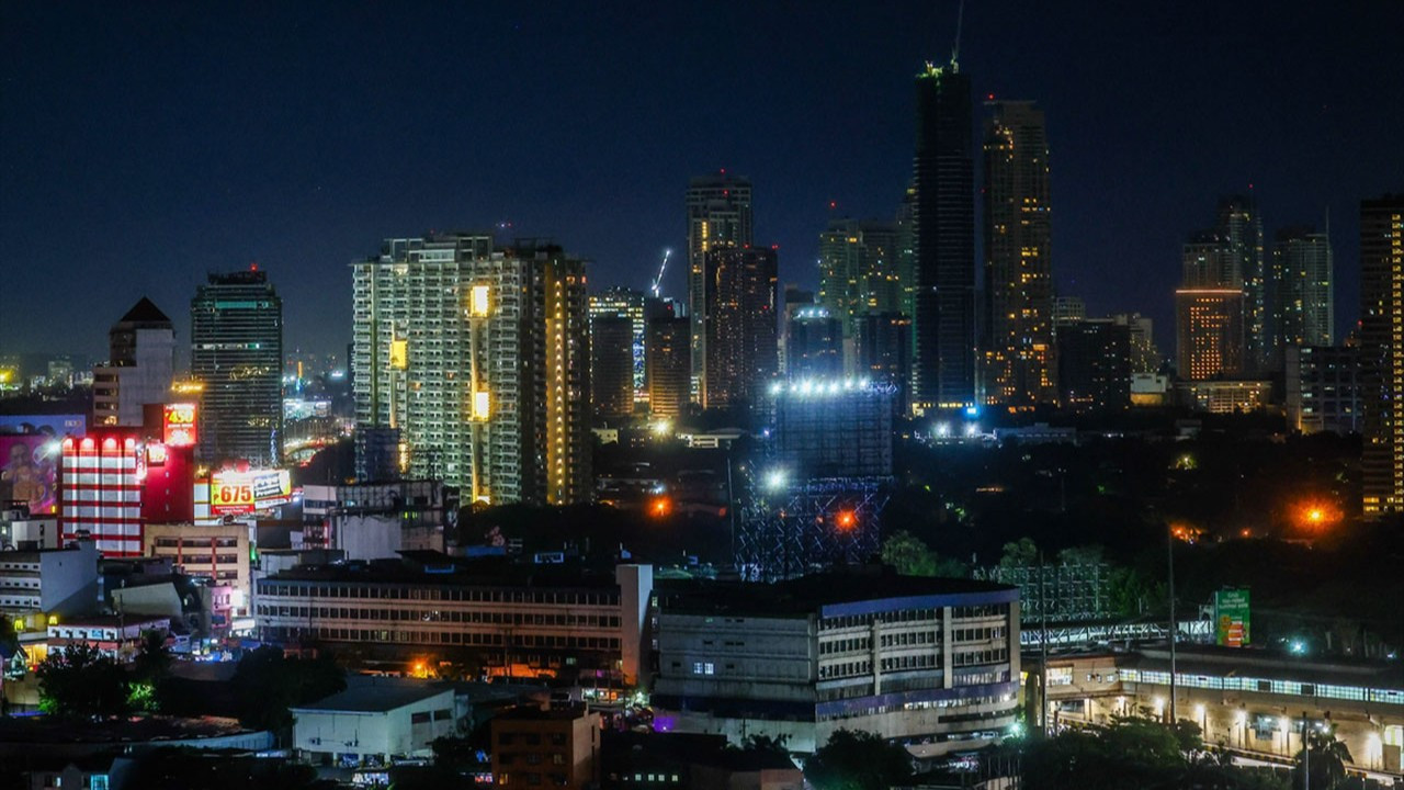 Filipinler, "ulusal enerji acil durumu" ilan etti