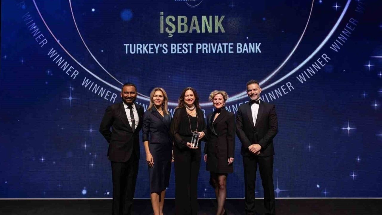 İş Bankası üst üste ikinci kez Türkiye'nin en iyisi seçildi
