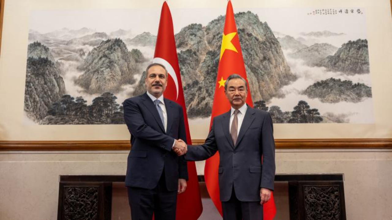 Dışişleri Bakanı Hakan Fidan, Çinli mevkidaşı ile görüştü