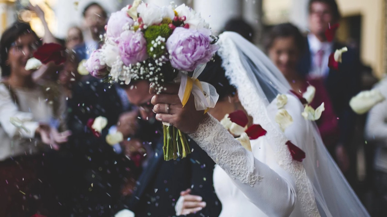 “Evlenecek gençlerin desteklenmesi” kredisi 250 bin TL’ye yükseltildi