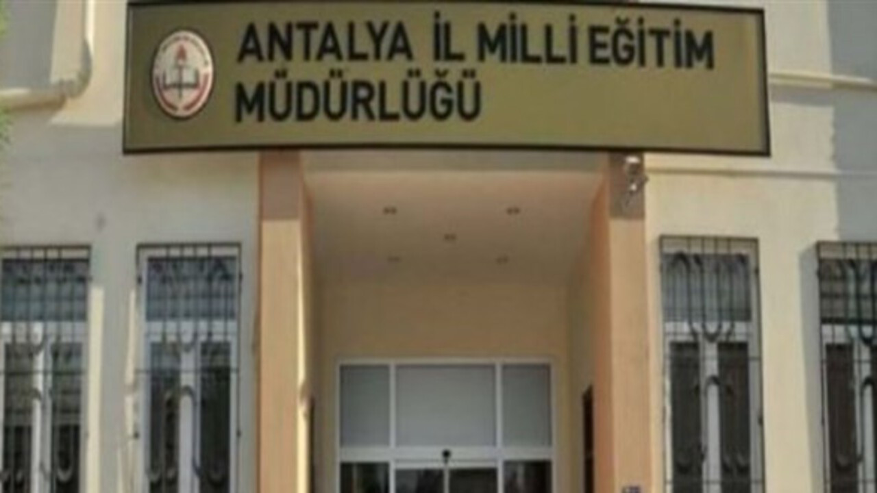 Antalya’da öğrenciye şiddet iddiası: Öğretmen hakkında soruşturma başlatıldı