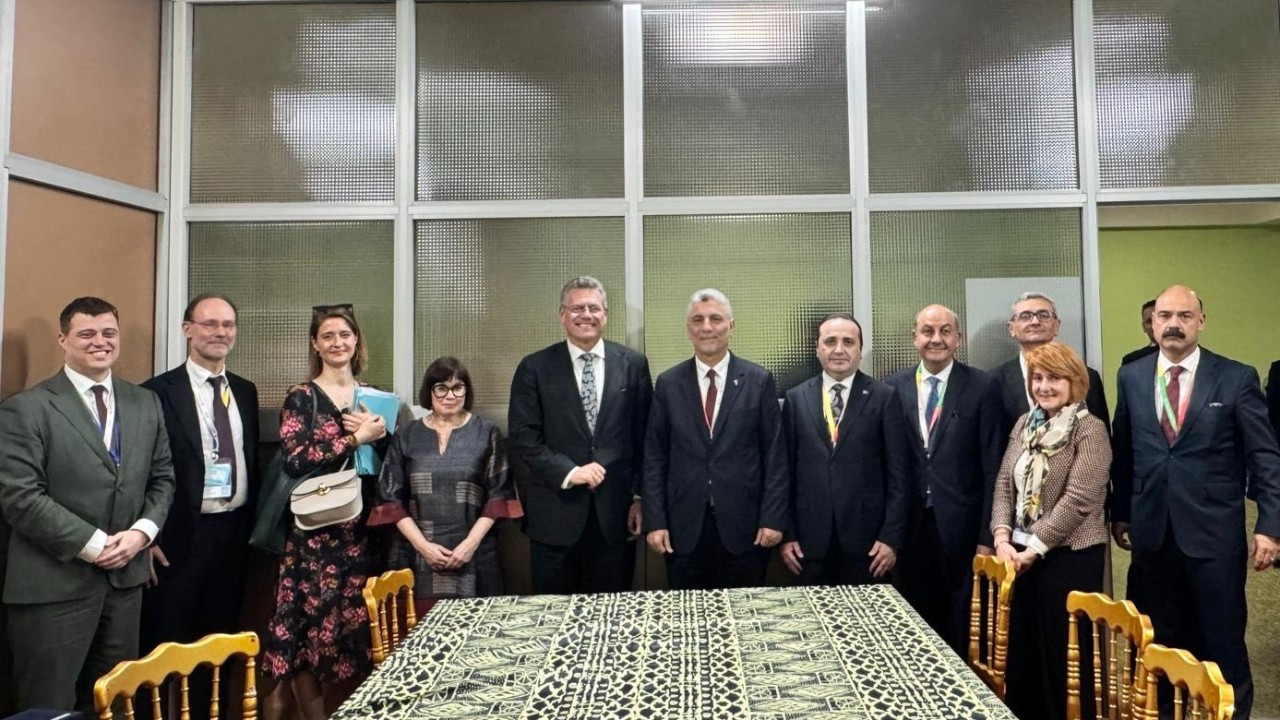 Bakan Bolat, AB Ticaret ve Ekonomik Güvenlik Komiseri Sefcovic ile bir araya geldi