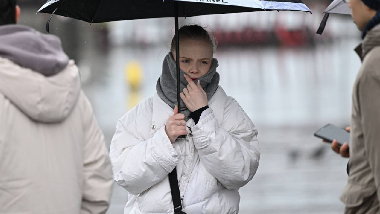 Hafta sonu hava nasıl olacak? Meteoroloji il il uyardı: Sağanak ve kar yağışı uyarısı