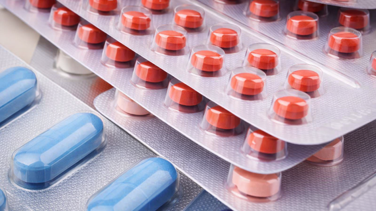 Küresel sağlık ekonomisinde stratejik dönüşüm: İlaç devlerinden milyar dolarlık yatırım hamlesi