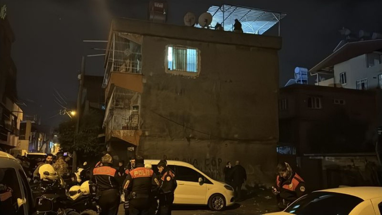 Adana'da bir binanın damında patlama: 1 ölü, 1 yaralıg