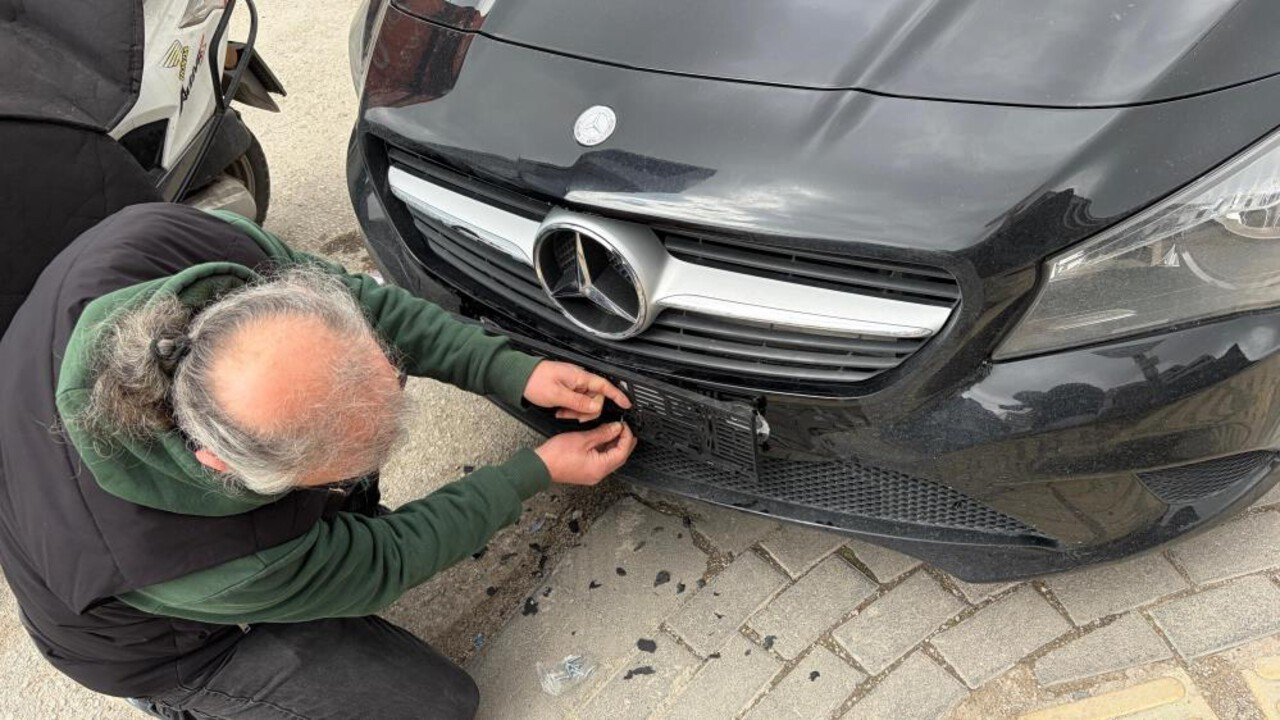 APP plaka değişiminde son gün yoğunluğu