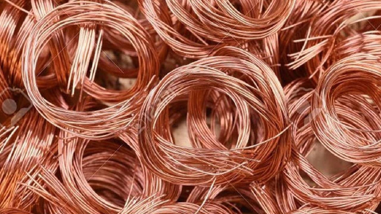 Savaşın biteceği beklentisi bakırı iki haftanın zirvesine taşıdı