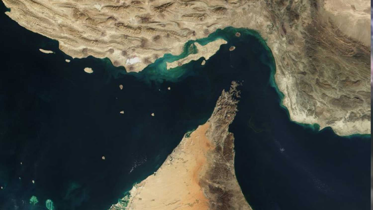 WSJ: BAE, Hürmüz Boğazı'nın "zorla" yeniden açılması için savaşa katılmaya hazırlanıyor