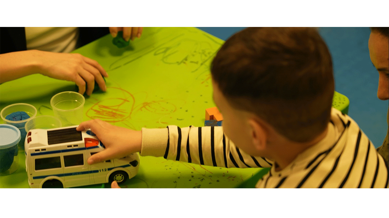 ‘‘Benimle Oynar Mısın?’’ sosyal destek programı 1 yılda 7 bin aileye ulaştı