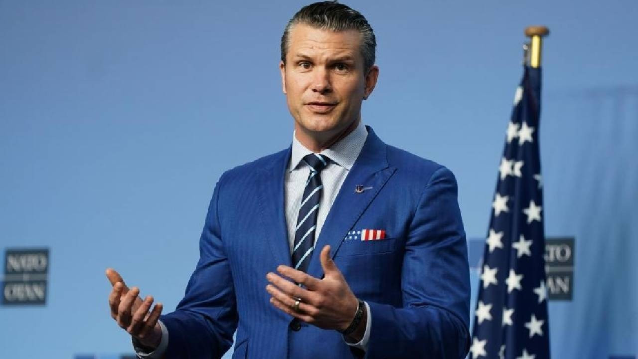 ABD Savunma Bakanı, askeri personelin üslerde şahsi silahlarını taşımasını engelleyen yasağı kaldırdı