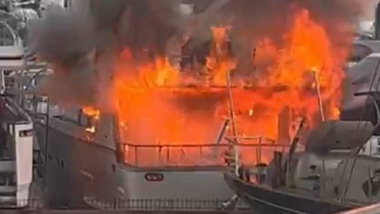 Trabzonspor'un eski başkanı Sadri Şener'in motoryatında yangın