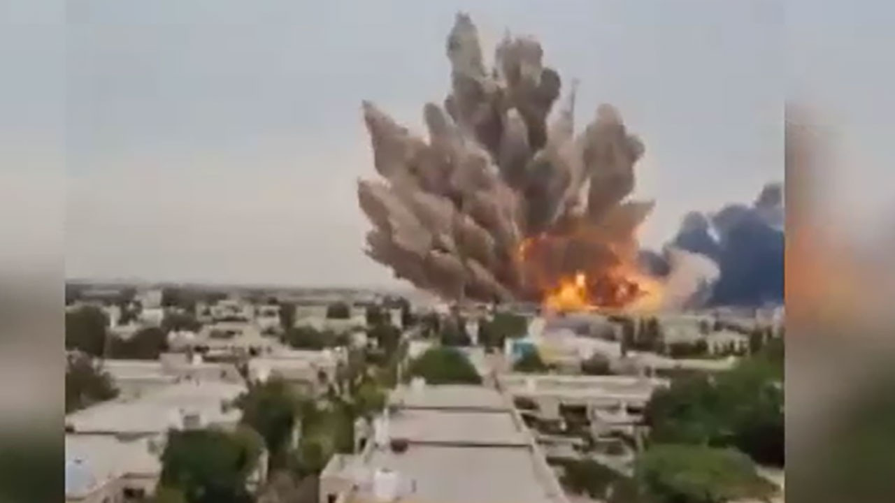 ABD ve İsrail, Buşehr'deki mühimmat deposunu vurdu