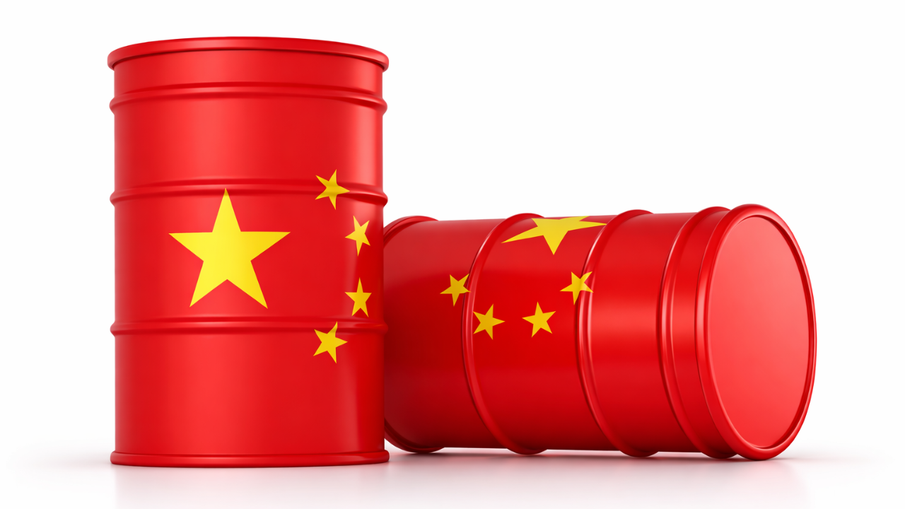 Petrol fırtınası dünyayı sarsarken Çin nasıl ayakta kalıyor?
