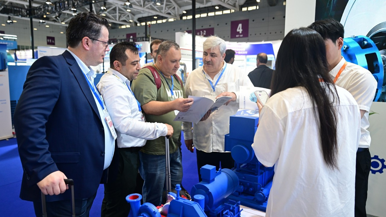 Bursa makine sektörü temsilcileri ITES China Fuarı’na çıkarma yaptı