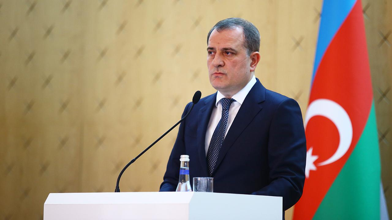 Azerbaycan, ABD ile İran arasındaki geçici ateşkesi memnuniyetle karşıladı